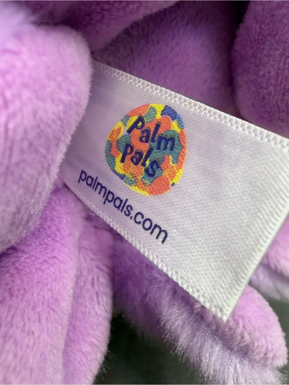 Palm Pals- Plush Oliver Octopus - Lavender Purple, Approx. 4 inches, NWT